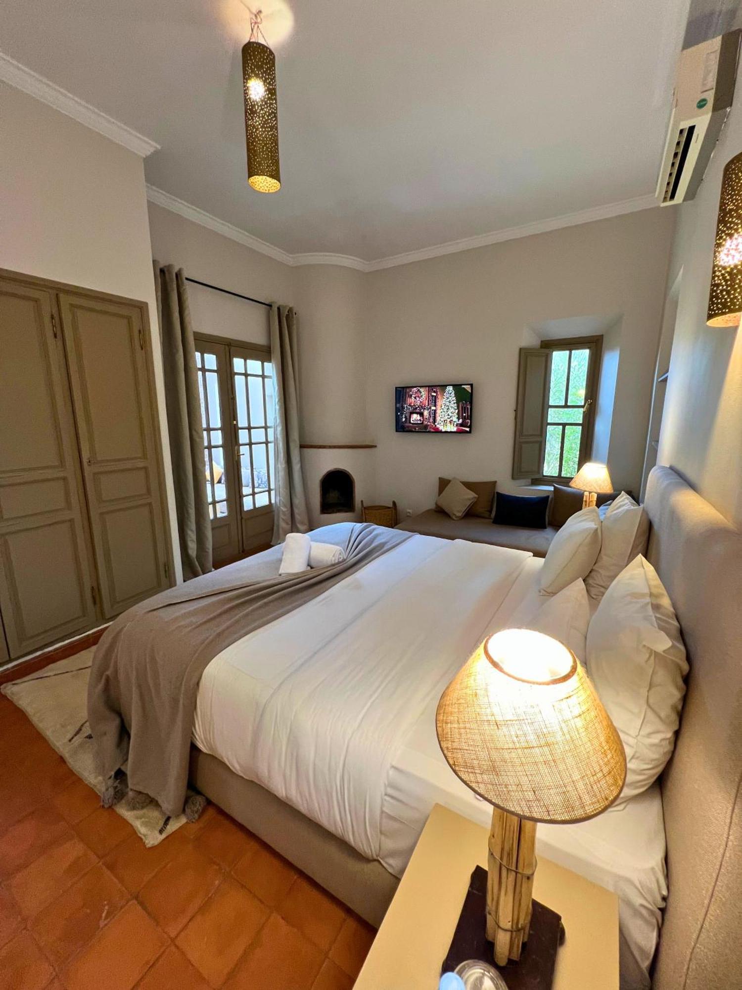 Nour Guest house *